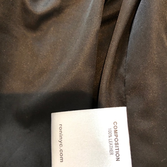 Retro Roni Nyc black leather hoodie - Picture 4 of 5